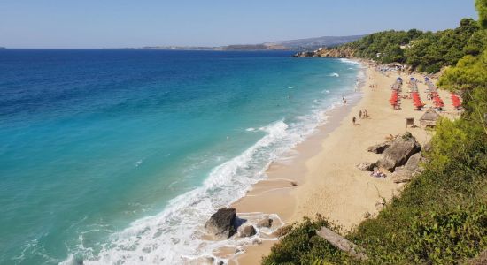 Makris Gialos Strand