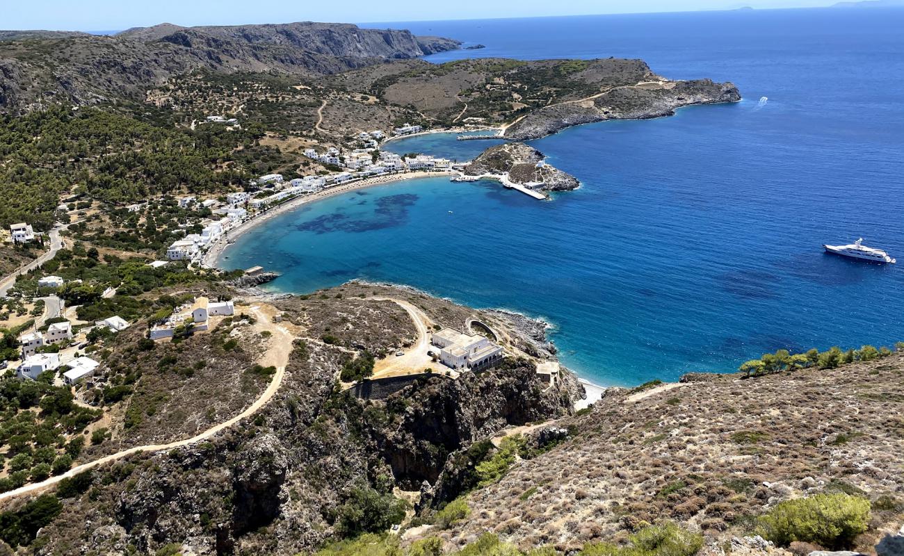 Foto af Paralia Kapsali med gråt sand og småsten overflade