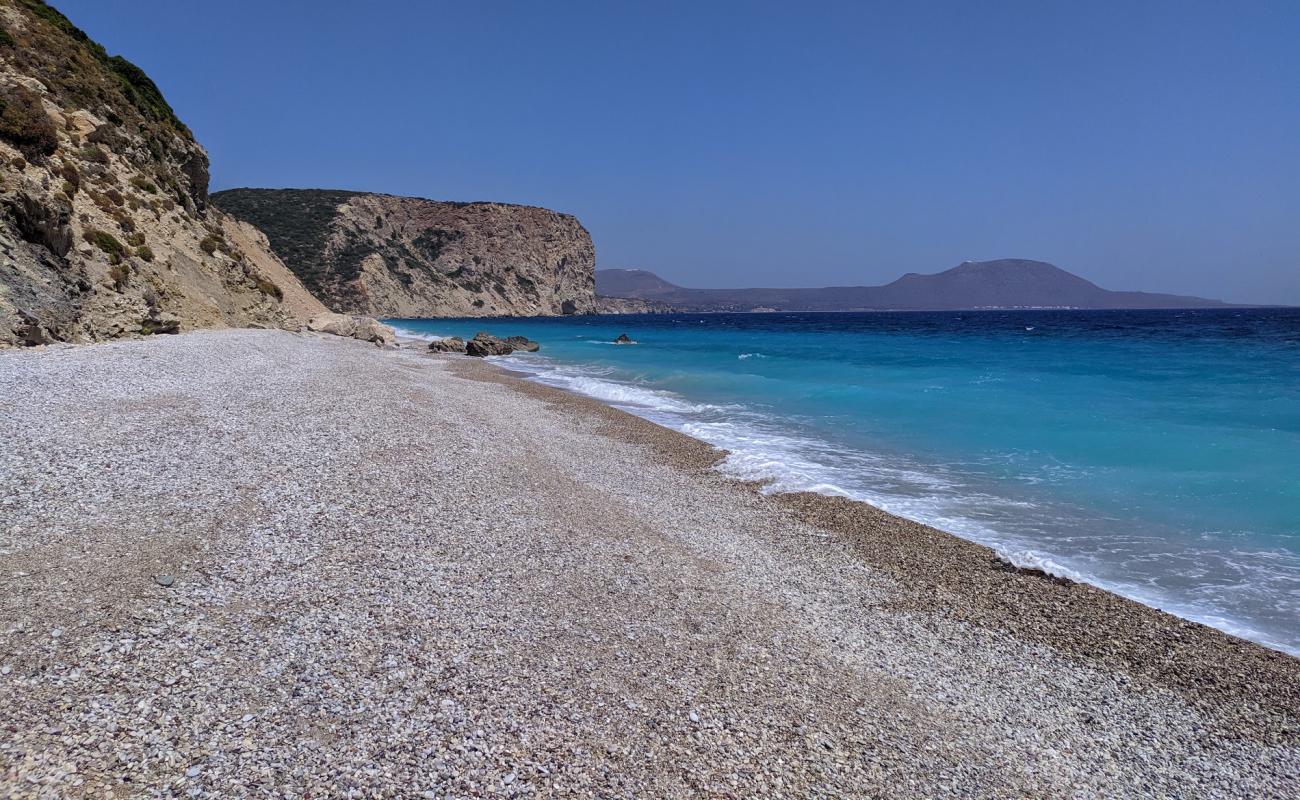 Foto af Kombonada beach med let sand og småsten overflade