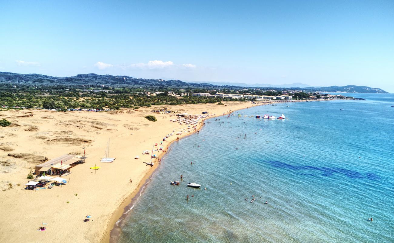 Foto af Issos Strand med lys fint sand overflade