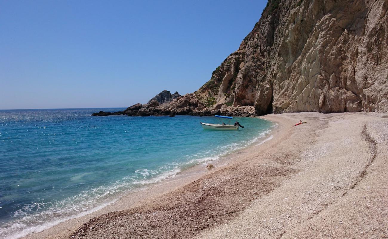 Foto af Kastelli beach med let sten overflade