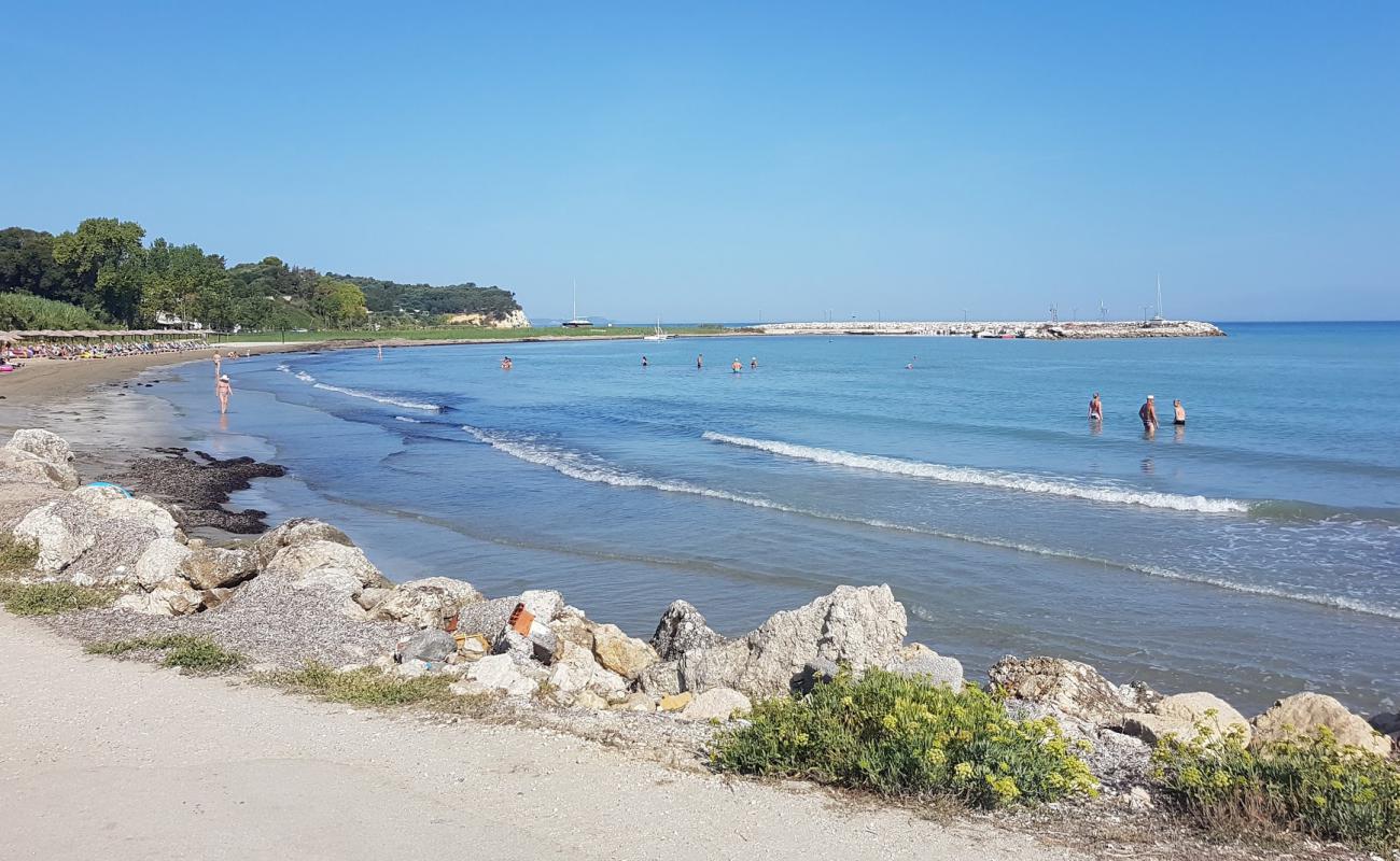 Foto af Acquasanta Beach med brunt sand overflade