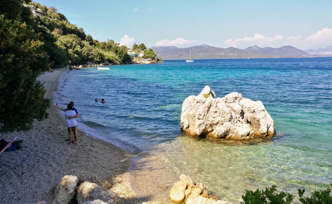 Foto af Perigiali Beach med let fin sten overflade