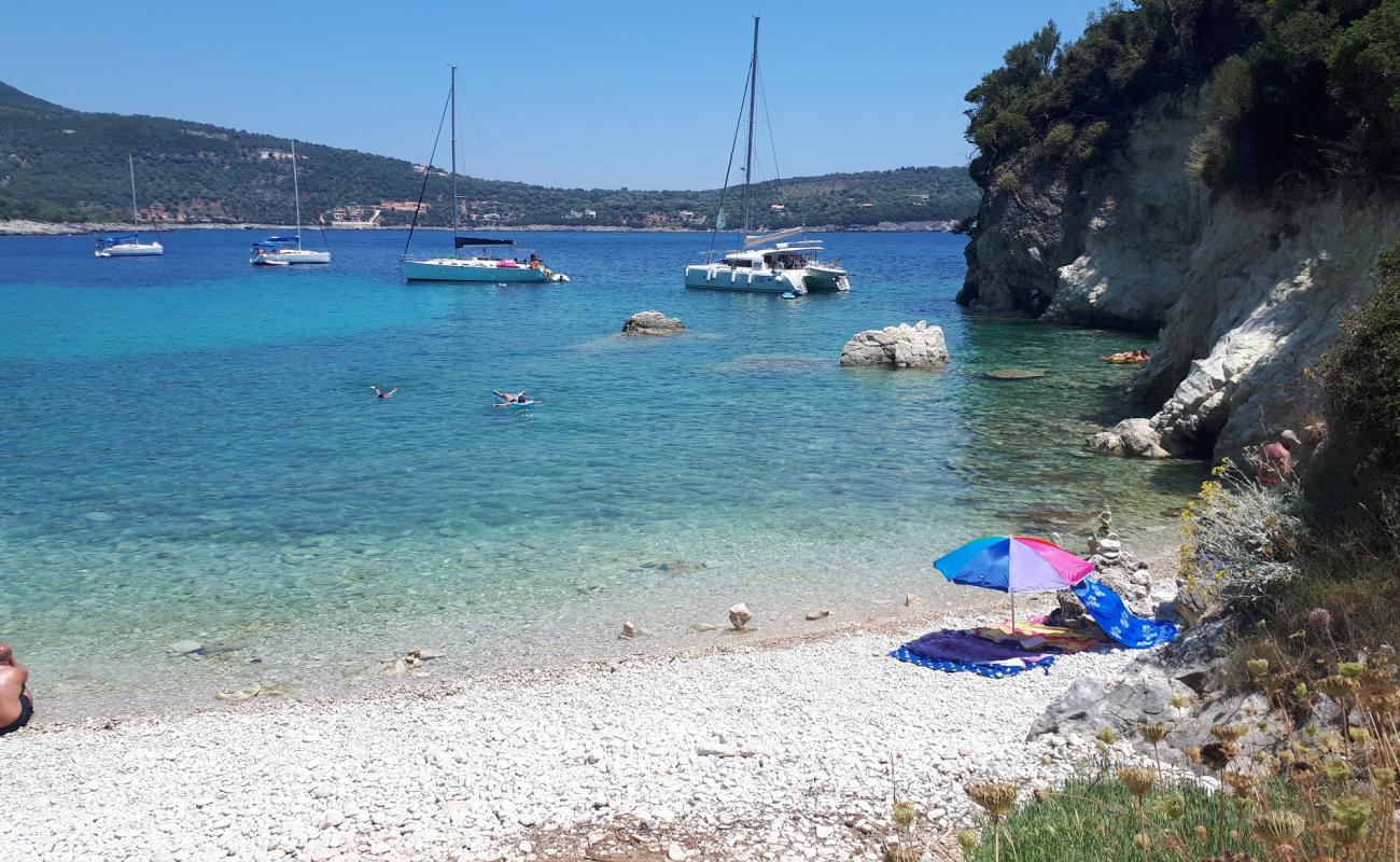 Foto af Kastri Beach II med sten overflade