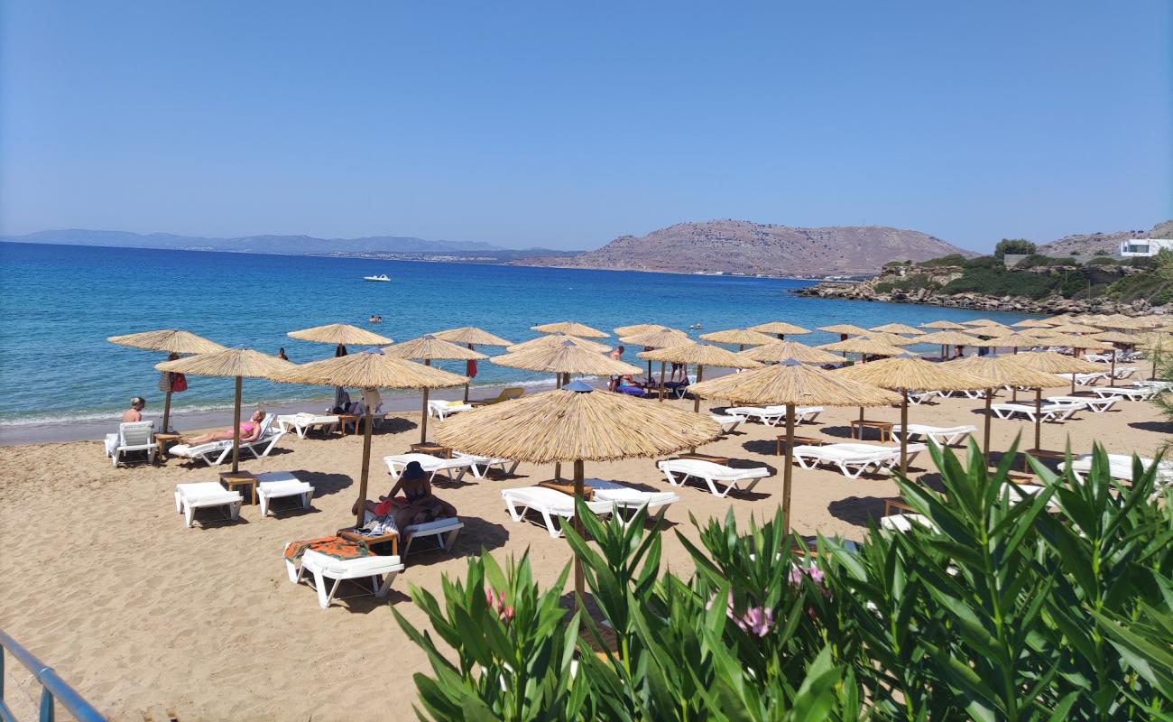 Foto af Pefkos Strand med lys sand overflade