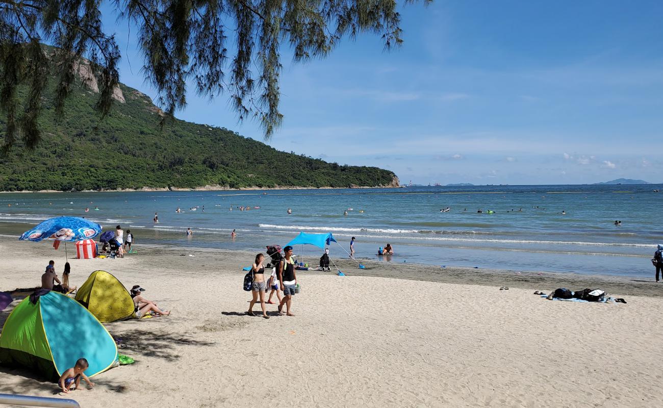 Foto af Pui O Beach med lys sand overflade