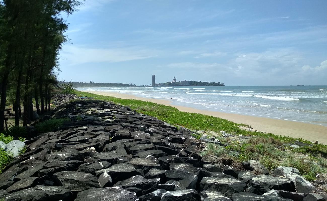 Foto af Bailur Tengara Beach med lys sand overflade