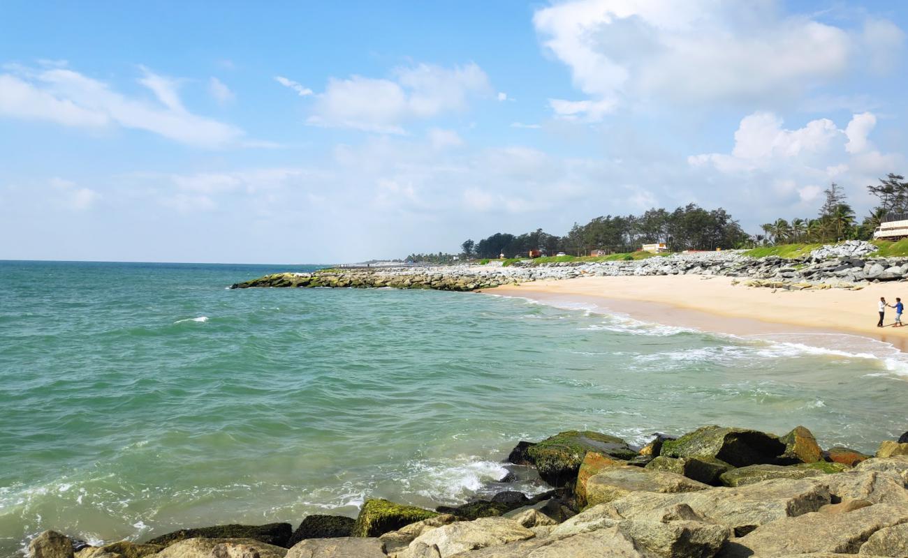 Foto af Trasi Beach med lys skaldesand overflade