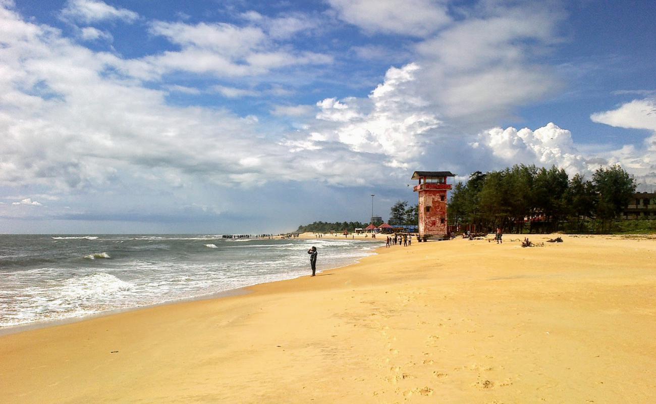 Foto af Panambur Beach med lys sand overflade