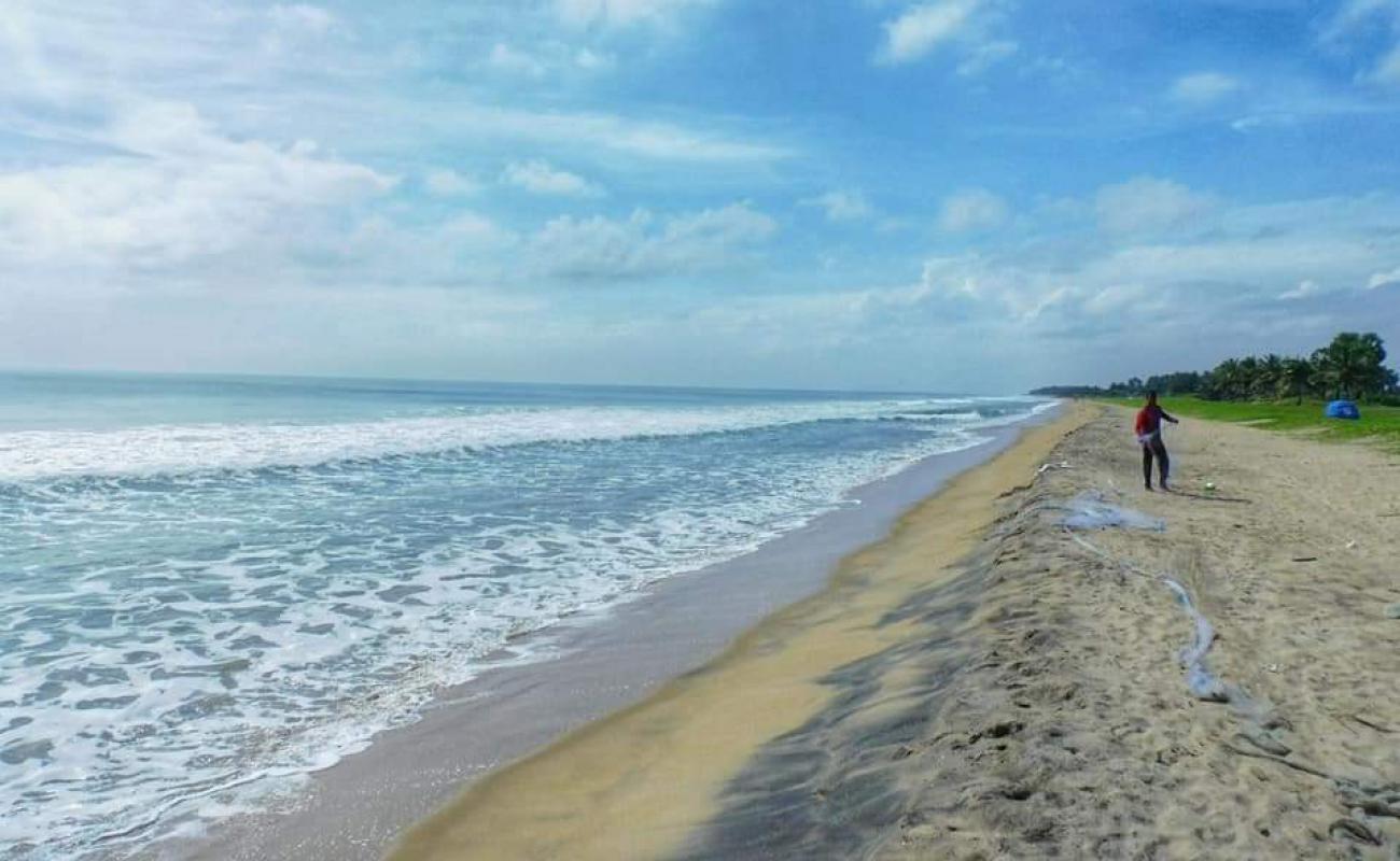 Foto af Pudhukuppam Beach med lys fint sand overflade