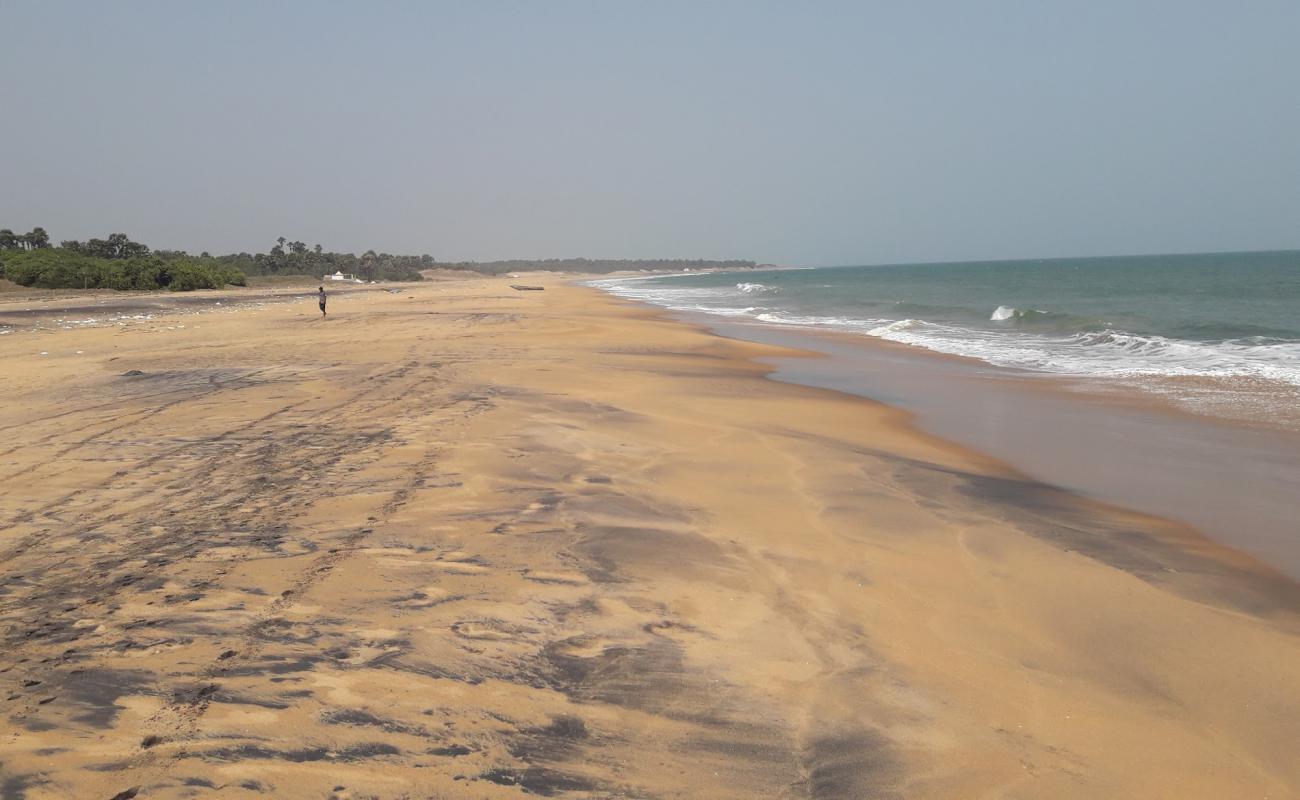 Foto af Kancheru Beach med lys sand overflade