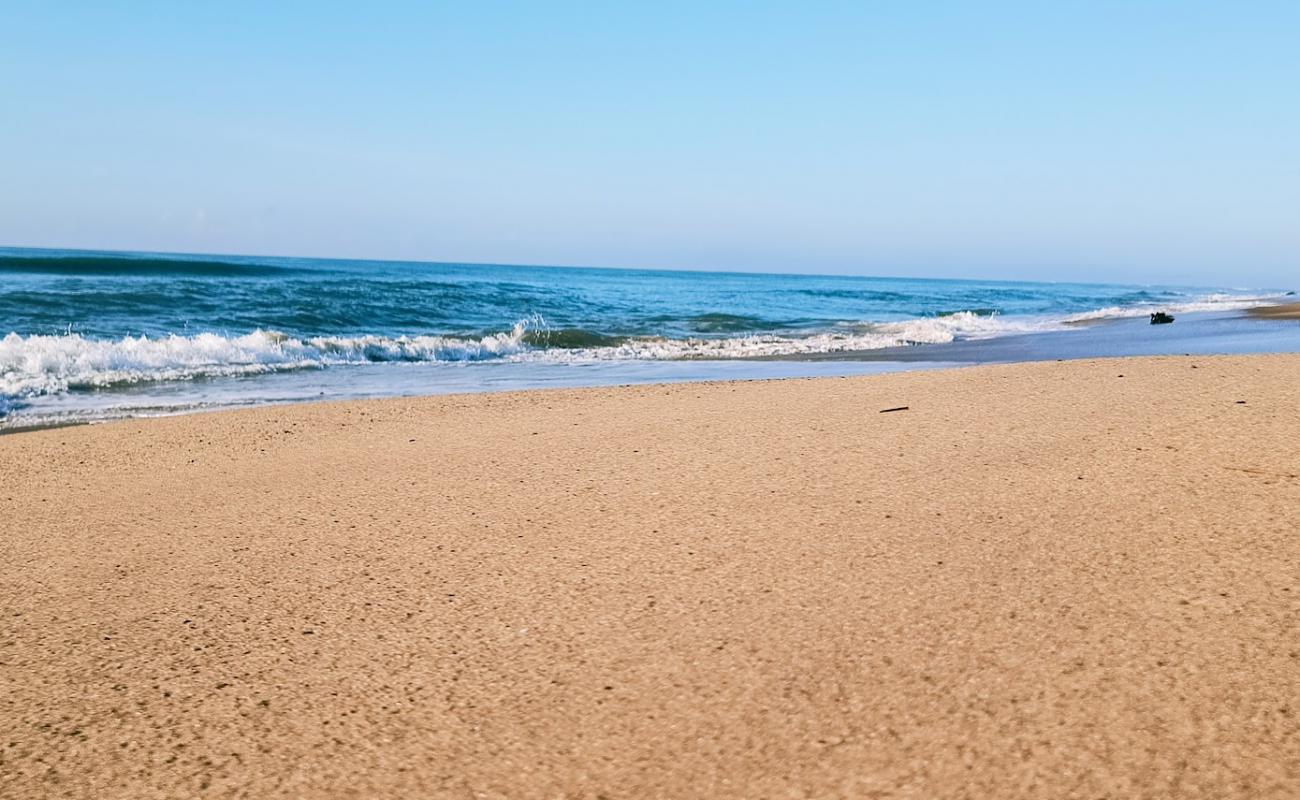 Foto af Gurayyapeta Beach med lys sand overflade