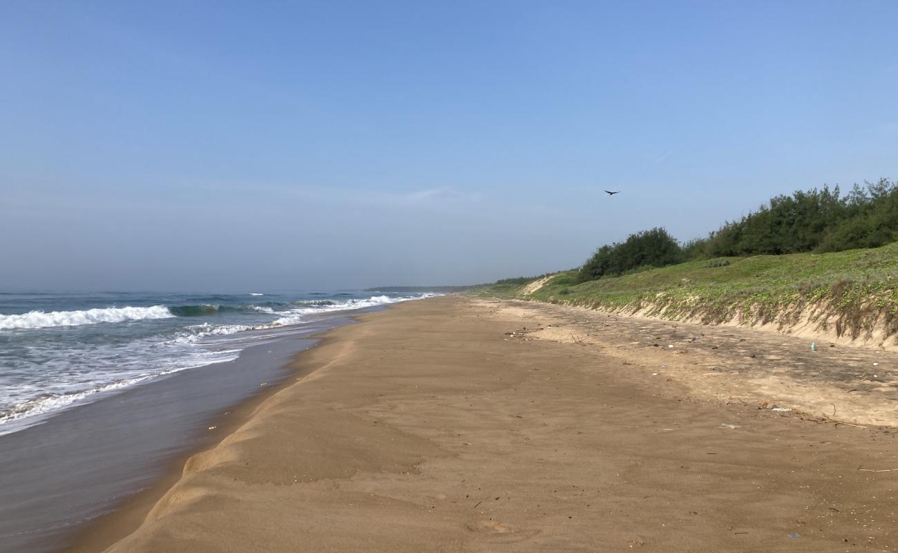 Foto af Sri Hanuman Sagar Beach med lys sand overflade