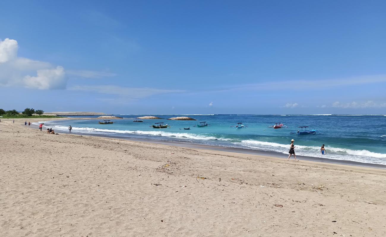 Foto af Jerman Beach med lys sand overflade