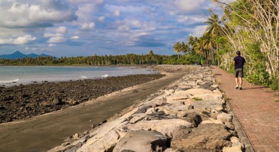 Baluk Rening Beach