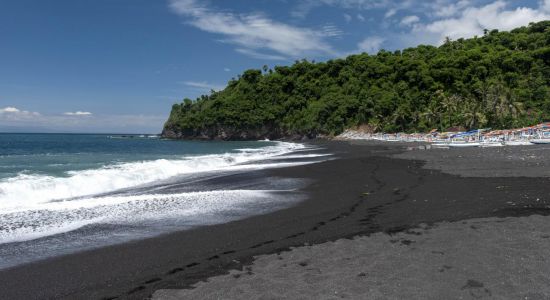 Bias Lantang Beach