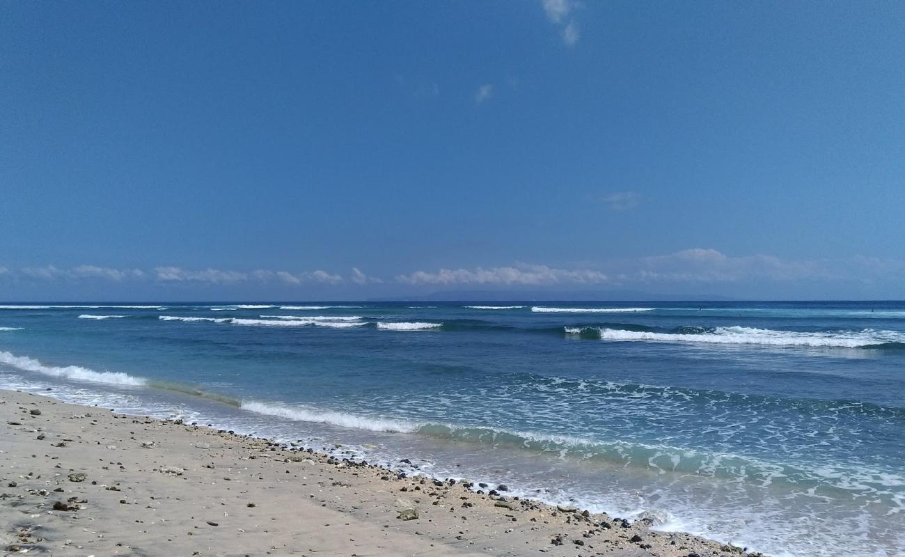 Foto af Desert Point Beach med grå sand overflade