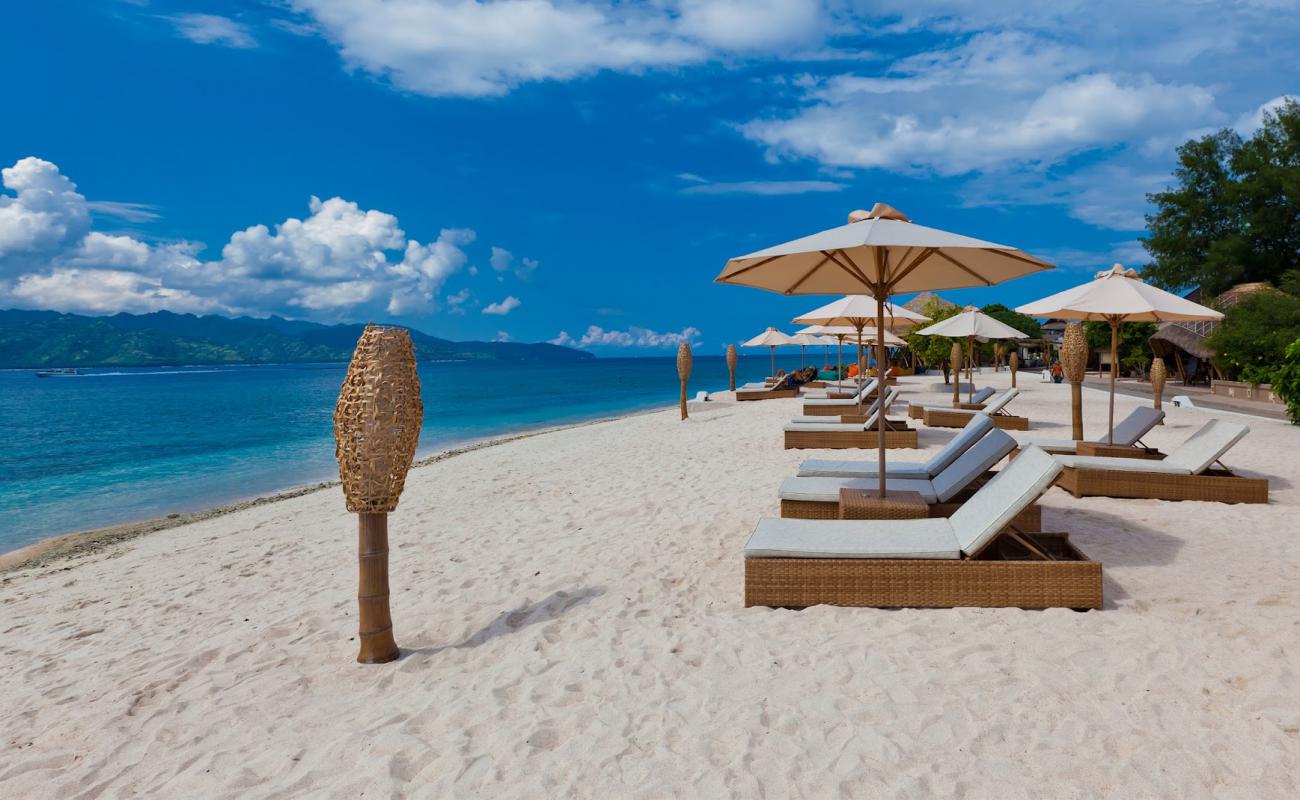 Foto af Gili Trawangan Strand med lys sand overflade