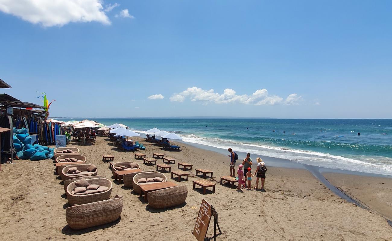 Foto af Canggu Strand med lys sand overflade