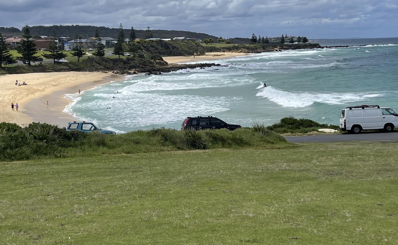 Foto af Carters Beach med lys sand overflade