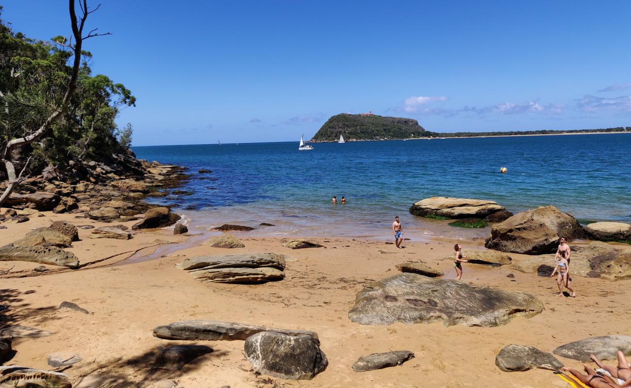 Foto af West Head Beach med lys sand overflade