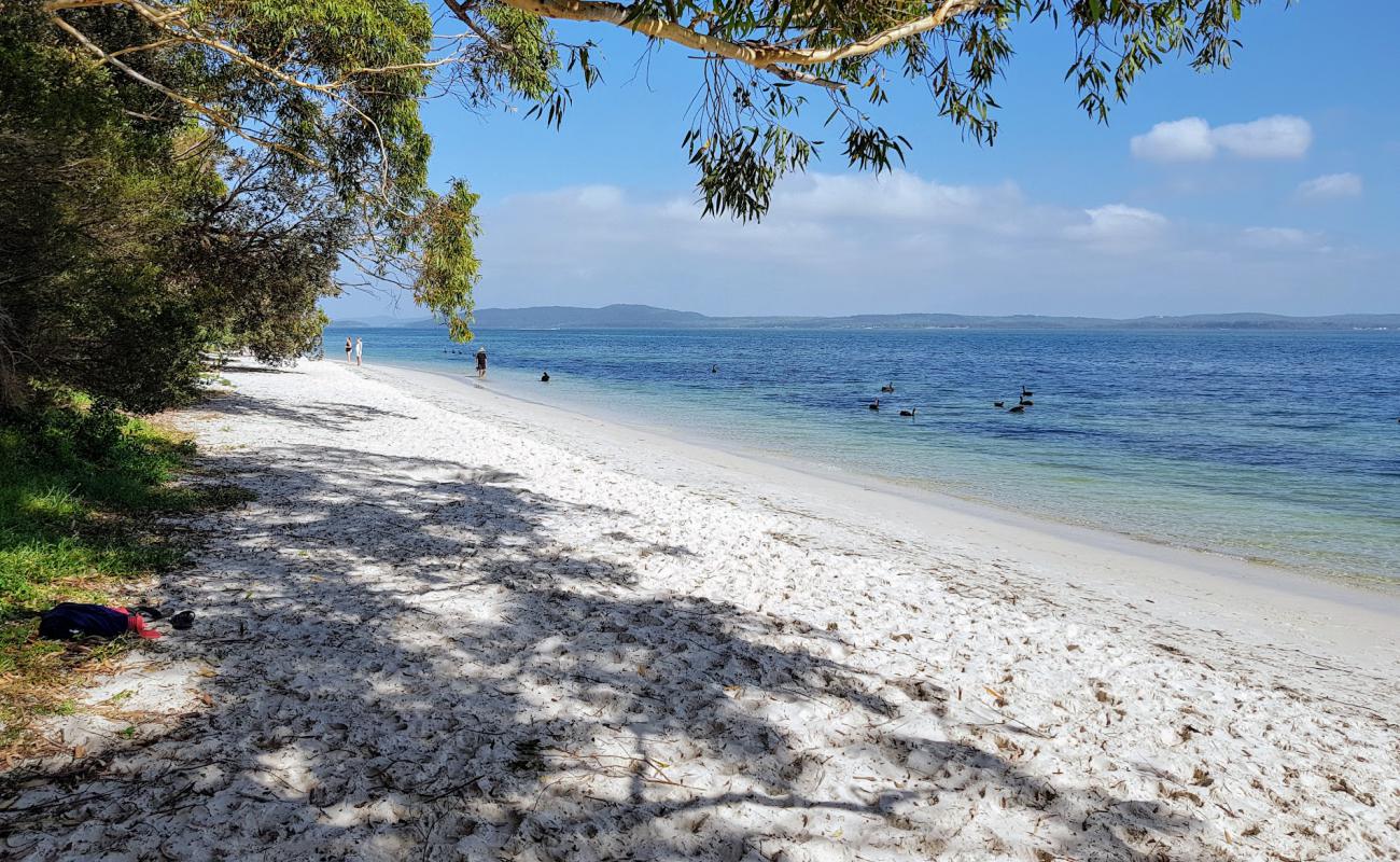 Foto af Bagnalls Beach med lys sand overflade