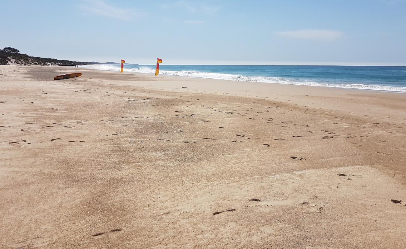 Foto af Lake Cathie Beach med lys sand overflade