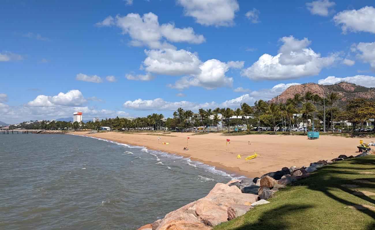 Foto af Strand Park Beach med lys sand overflade