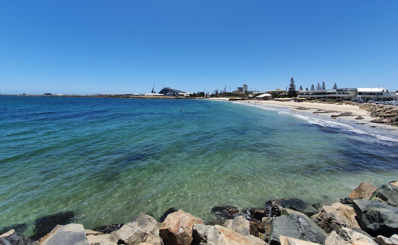 Foto af Bathers Beach med lys sand overflade