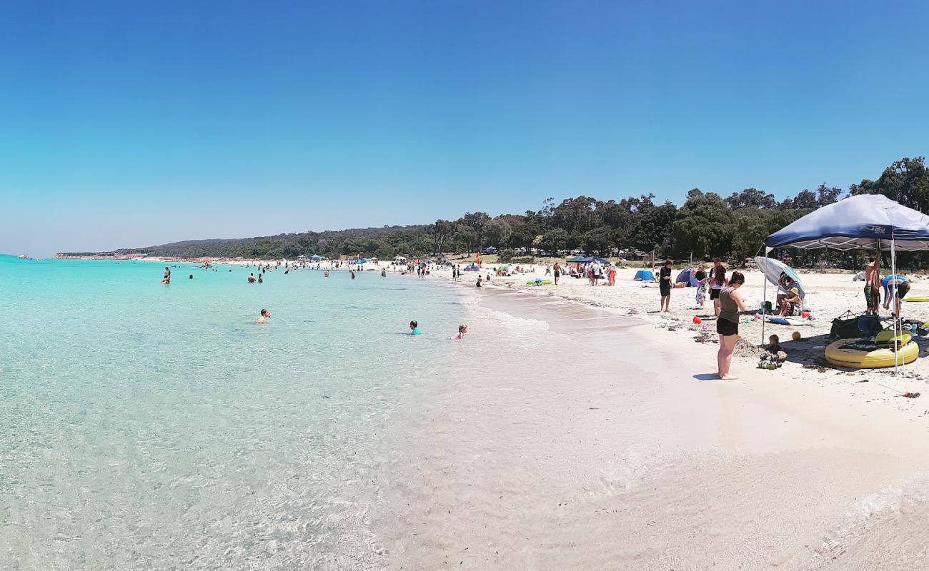 Foto af Meelup Beach med lys sand overflade