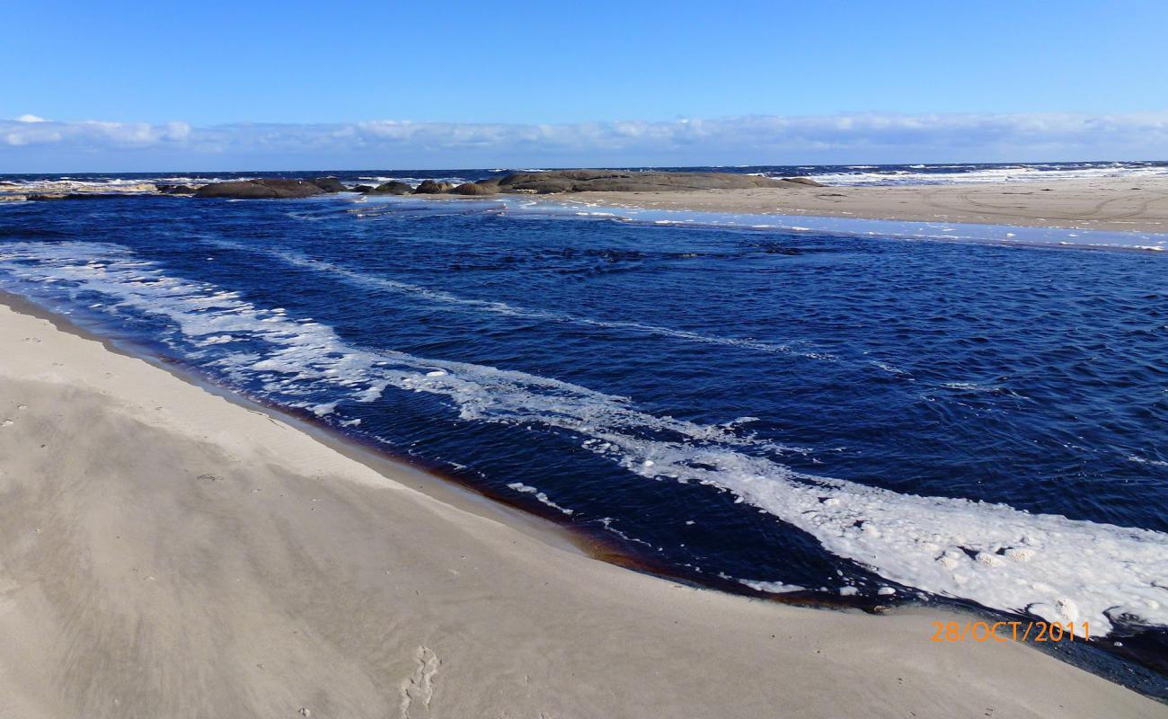 Foto af Gardner Beach med lys sand overflade