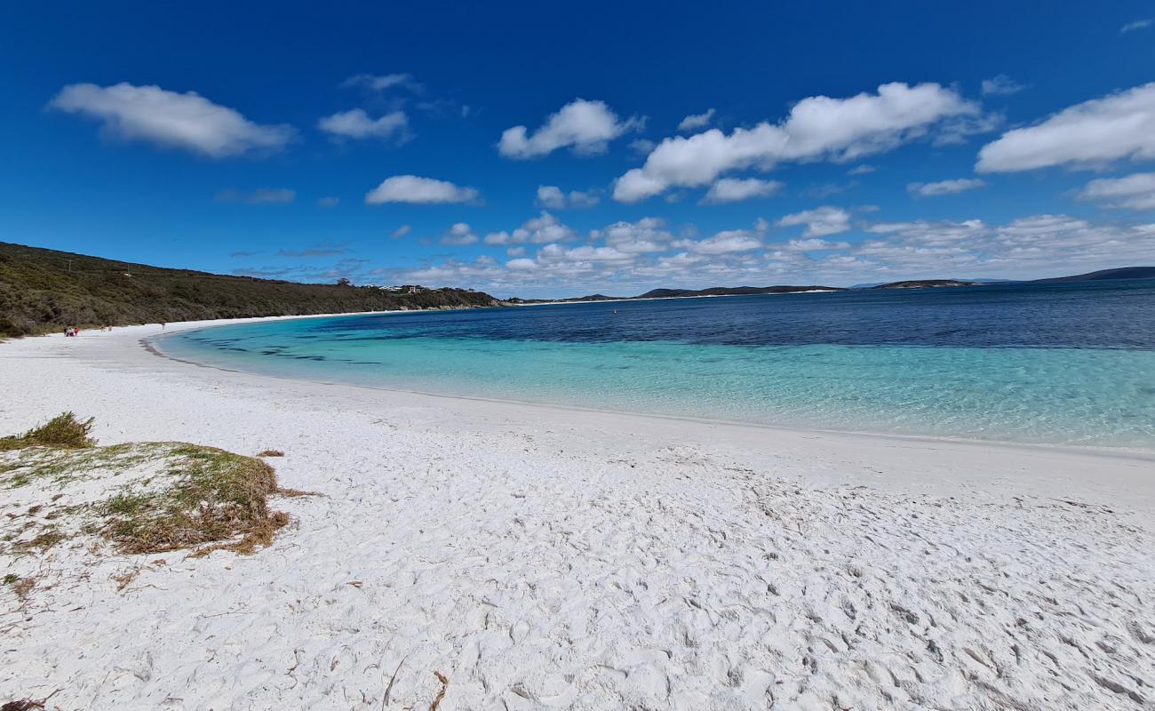 Foto af Frenchman Beach med lys sand overflade