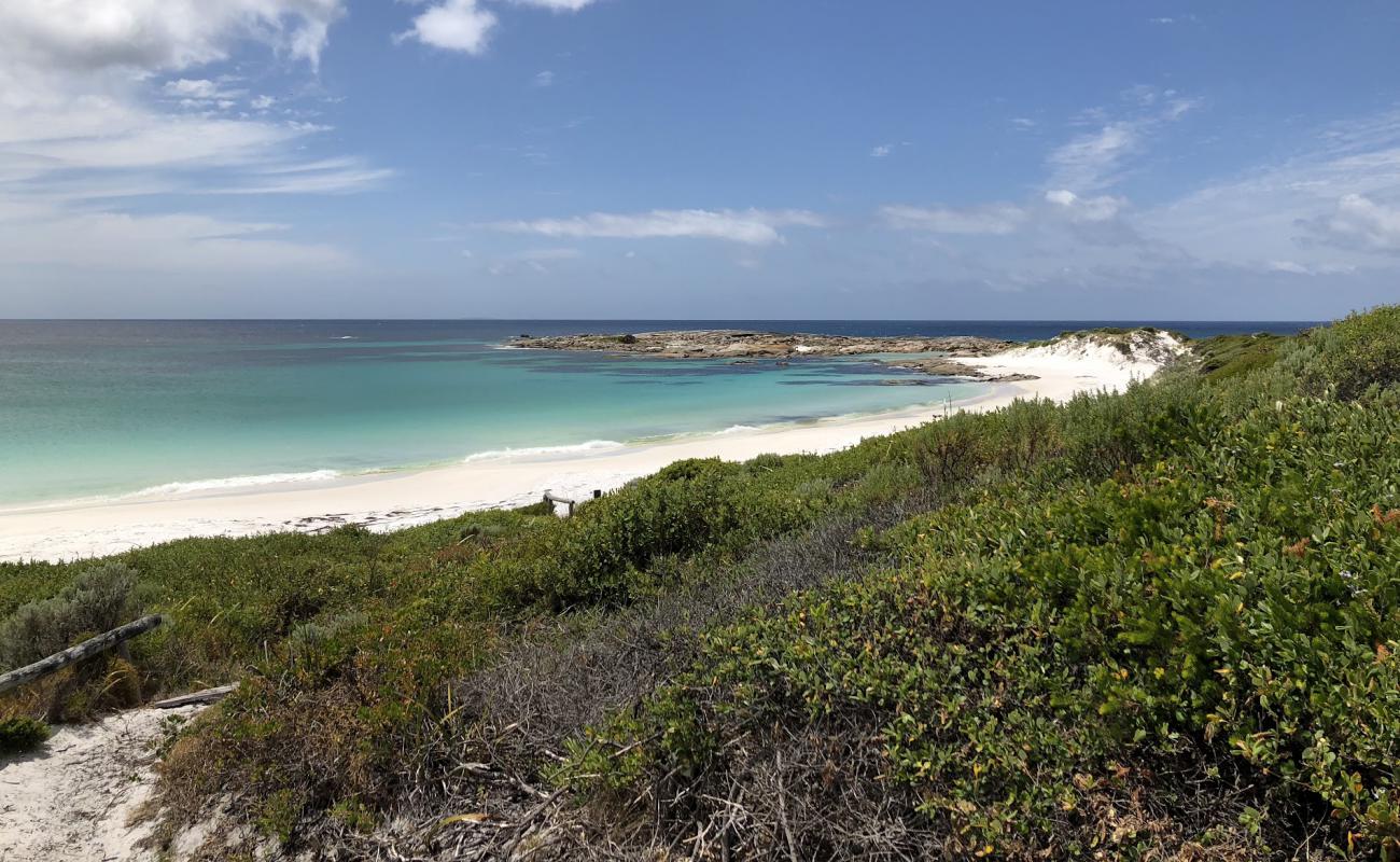 Foto af Jorndee creek Beach med hvidt fint sand overflade