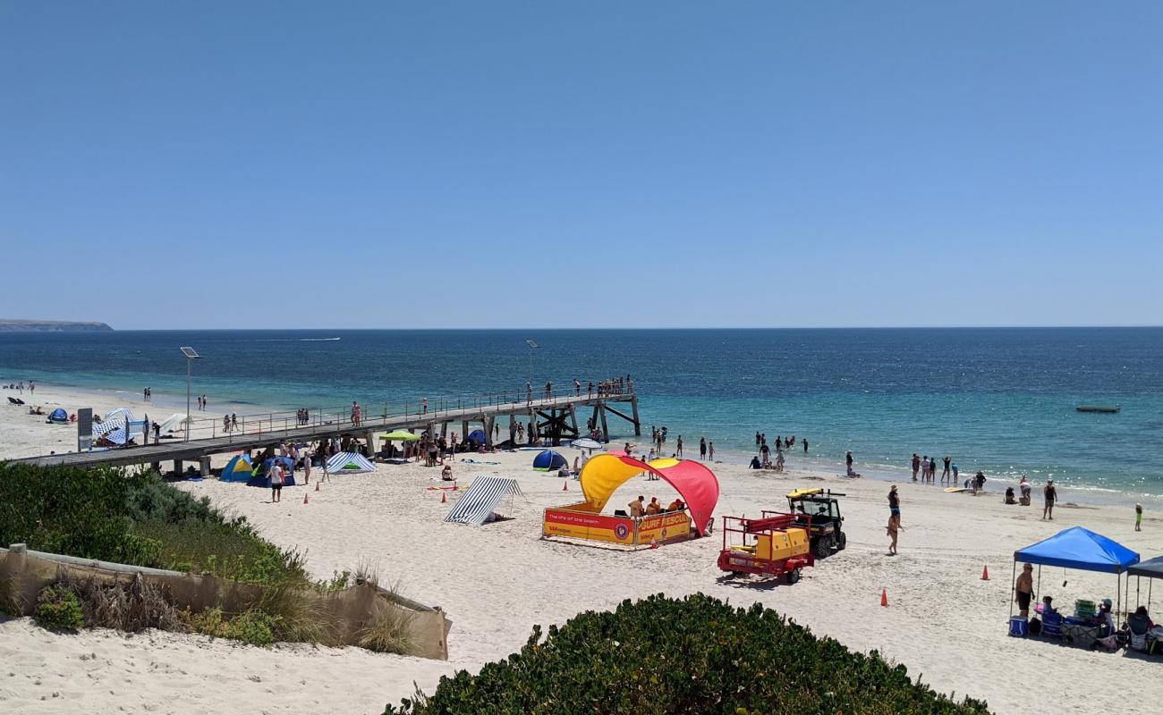 Foto af Normanville Beach med lys sand overflade