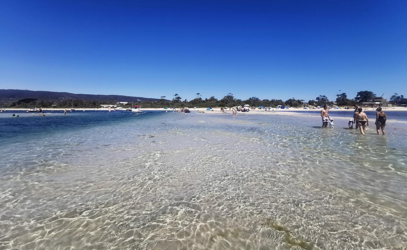 Foto af Rosebud Beach med lys sand overflade