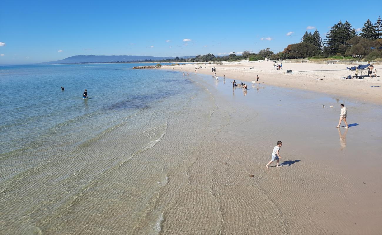 Foto af Rye Beach med lys sand overflade