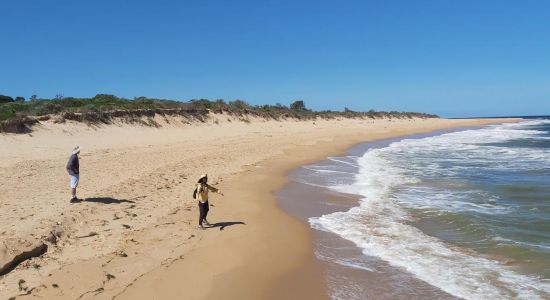 Lakes Entrance Beach