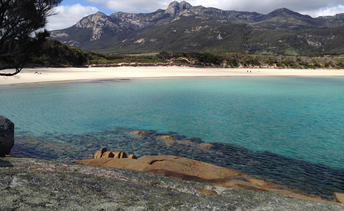 Foto af Trousers Point Beach med lys sand overflade