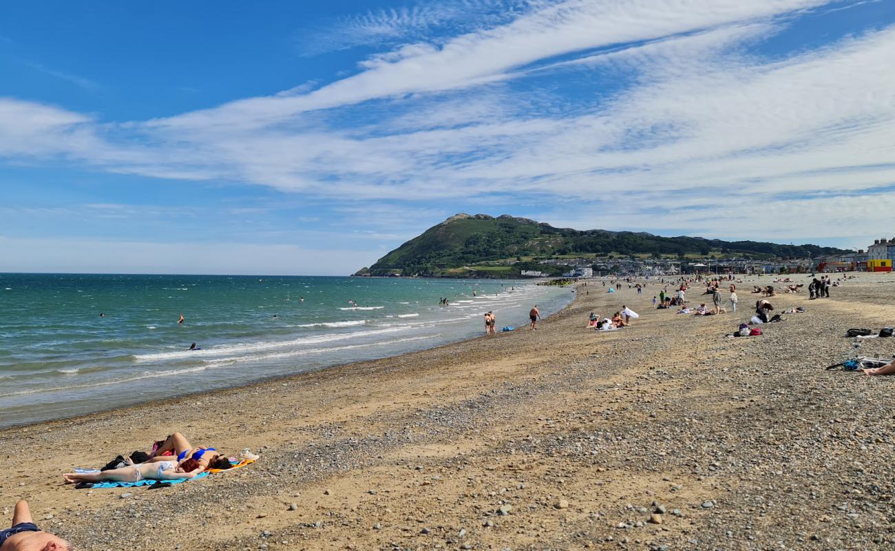 Foto af Bray Beach med grå sten overflade