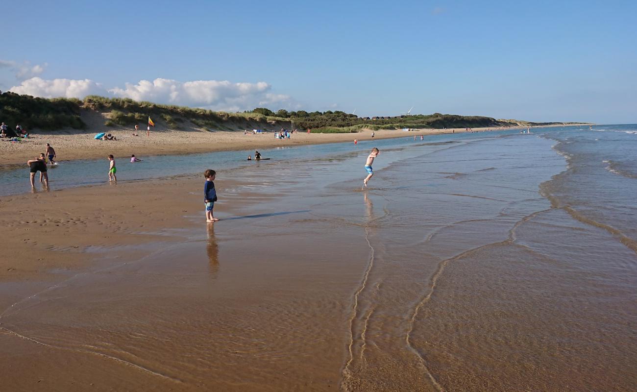 Foto af Morriscastle Beach med lys sand overflade