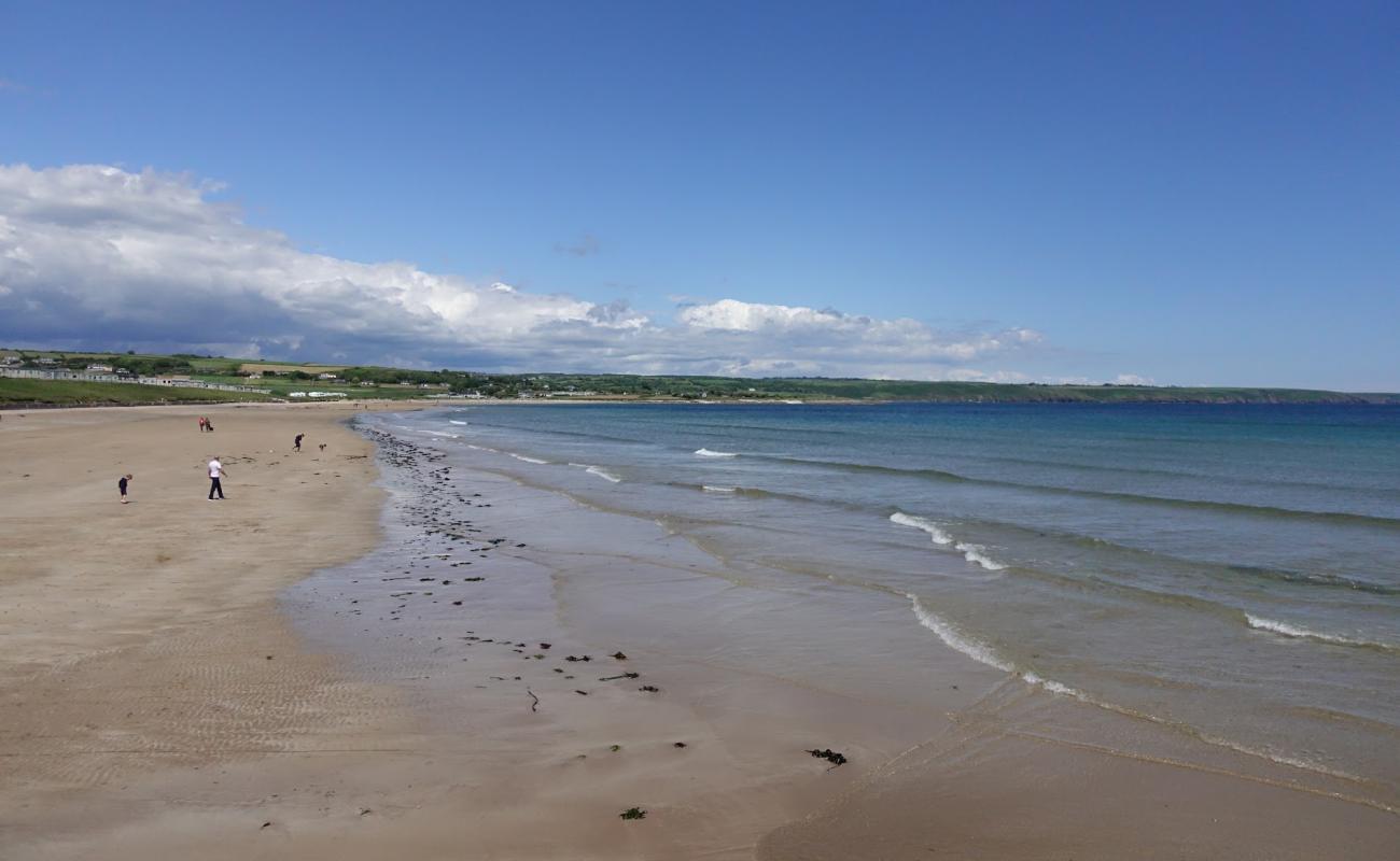 Foto af Ardmore Beach med lys sand overflade