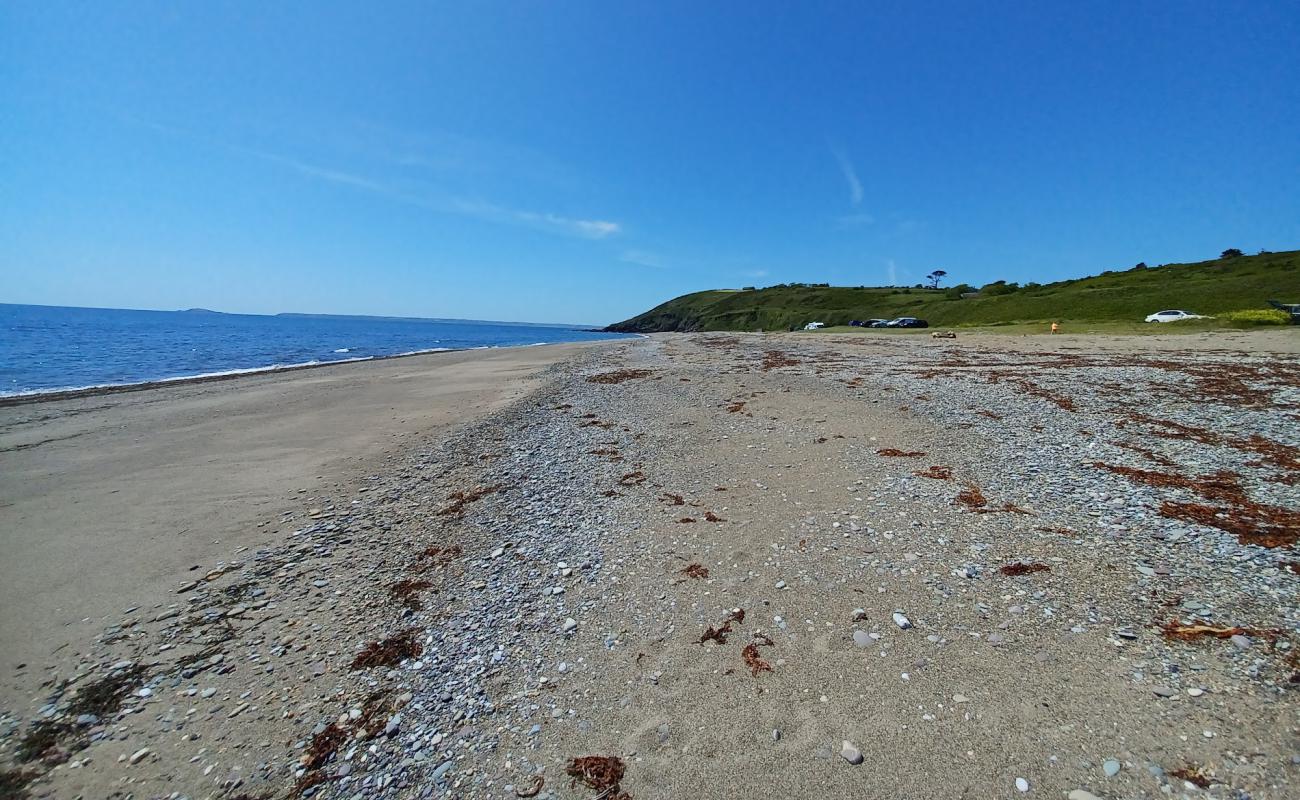 Foto af Caliso Bay Beach med let sand og småsten overflade