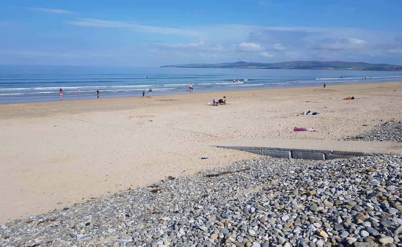 Foto af Banna Beach med lys sand overflade