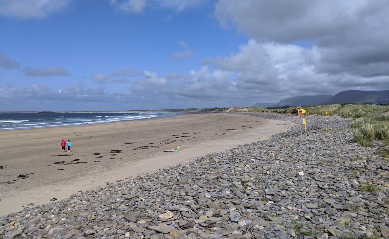 Foto af Strandhill Beach med let sten overflade