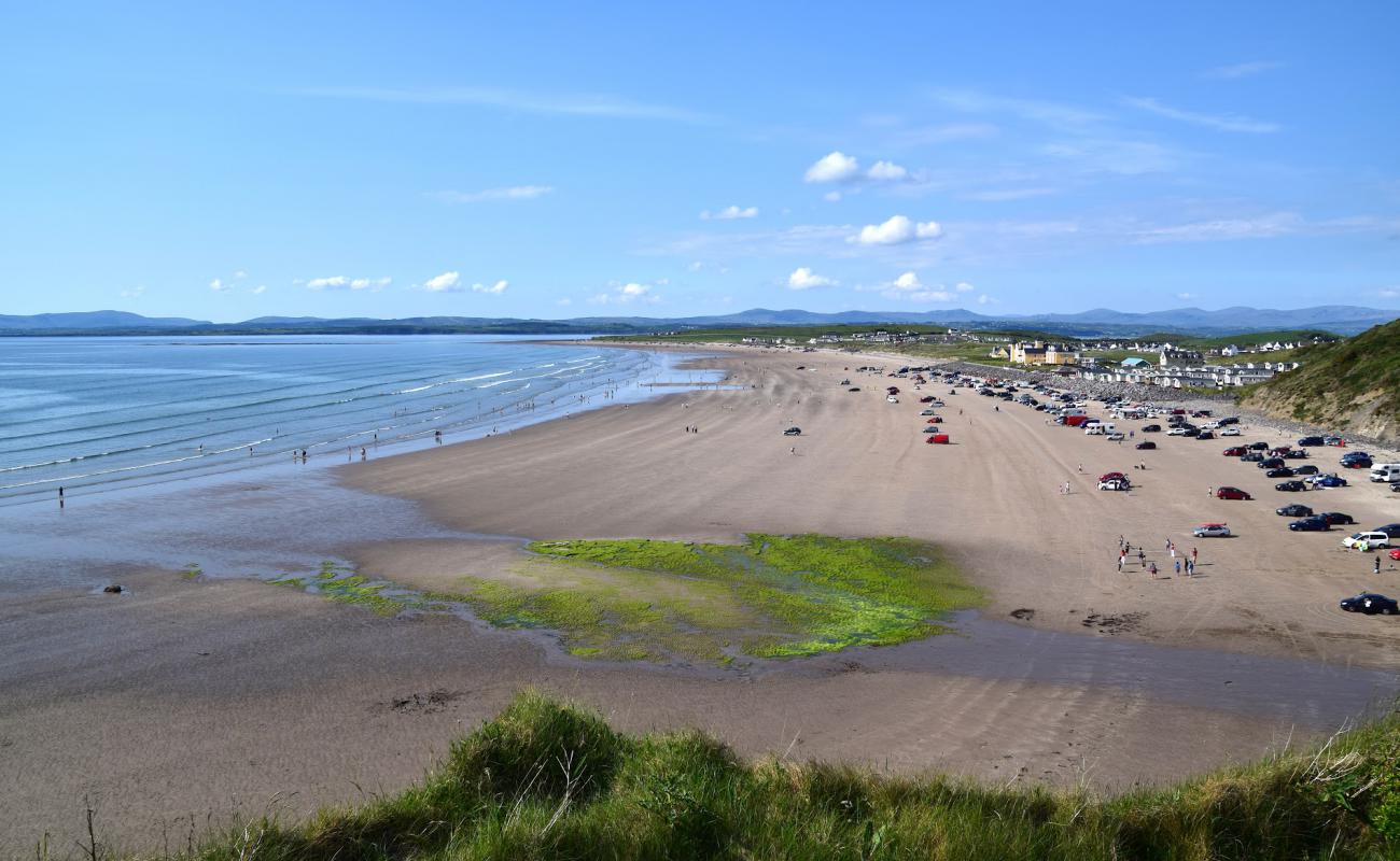 Foto af Rossnowgh Beach med lys sand overflade