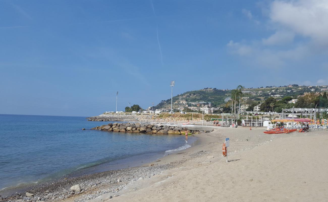 Foto af Capo Nero beach med brunt sand overflade