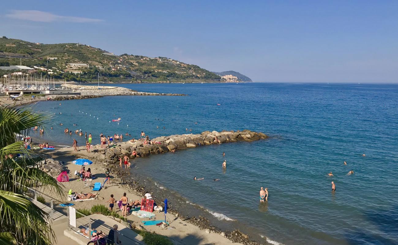 Foto af Spiaggia in sabbia fine med brunt sand overflade