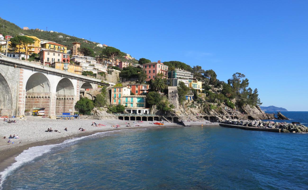 Foto af Spiaggia di Zoagli med grå sten overflade