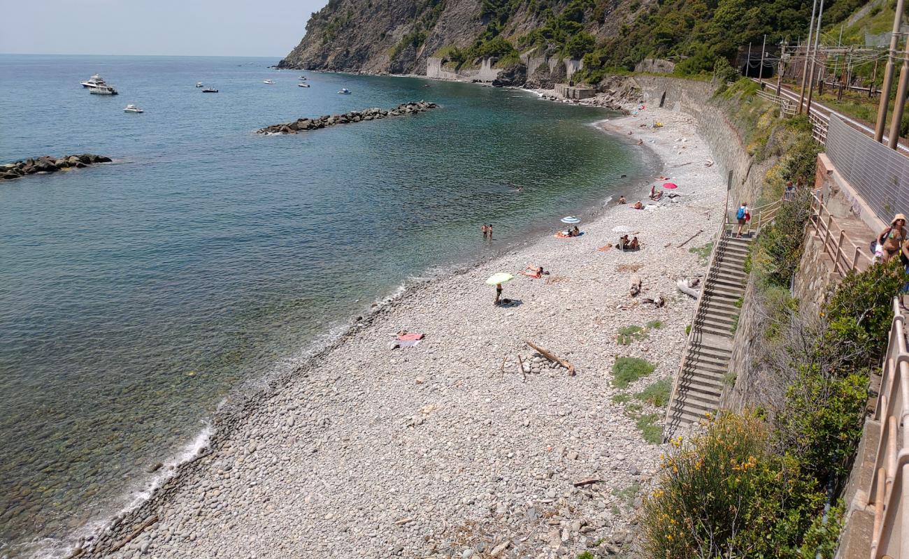 Foto af Spiaggia di Framura med grå sten overflade