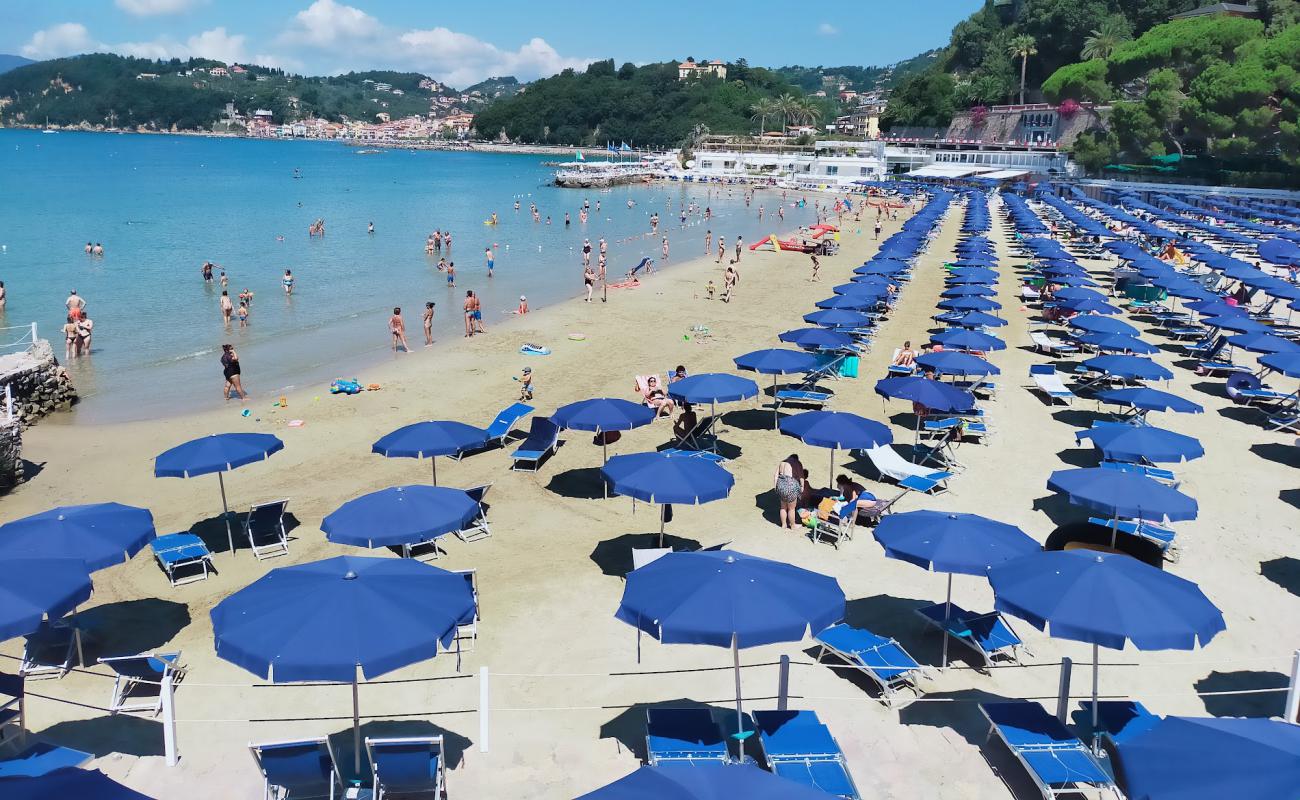 Foto af Spiaggia Lerici med fin brunt sand overflade